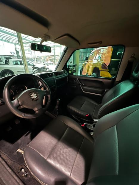SUZUKI Jimny 1.3 16V 4 ALL 4X4, Foto 8