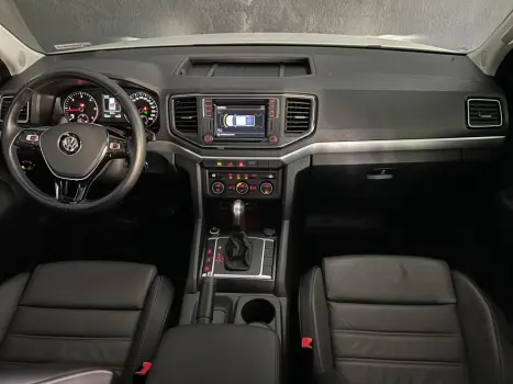 VOLKSWAGEN Amarok 3.0 V6 CABINE DUPLA HIGHLINE 4X4 TURBO INTERCOOLER AUTOMTICO, Foto 9