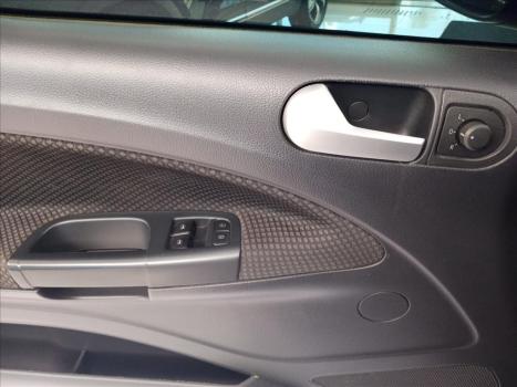 VOLKSWAGEN Saveiro 1.6 G6 TRENDLINE CABINE SIMPLES FLEX, Foto 11