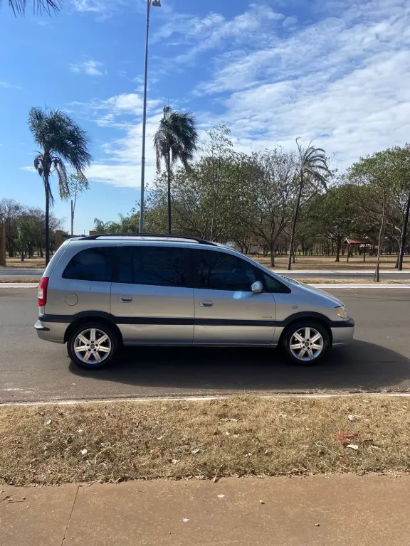 CHEVROLET Zafira - Foto