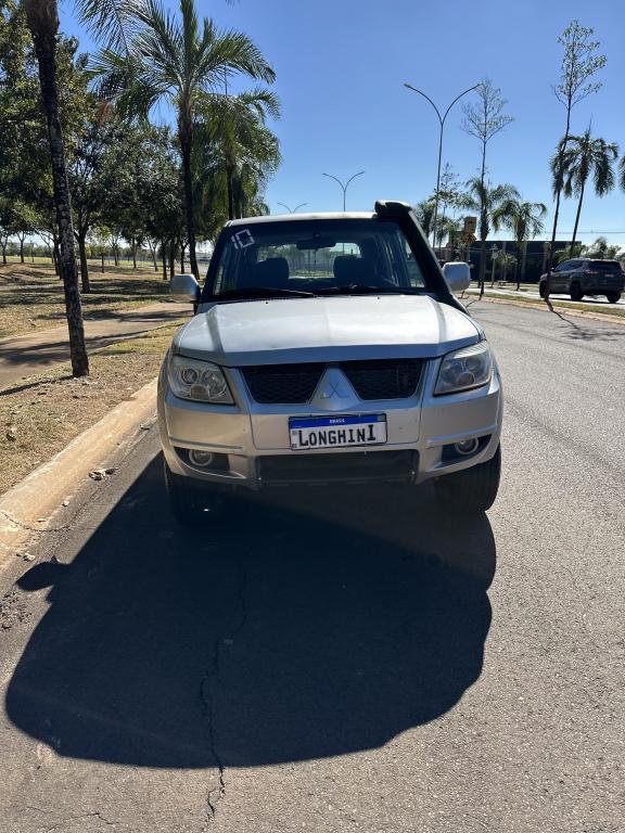 MITSUBISHI Pajero TR4 - Foto