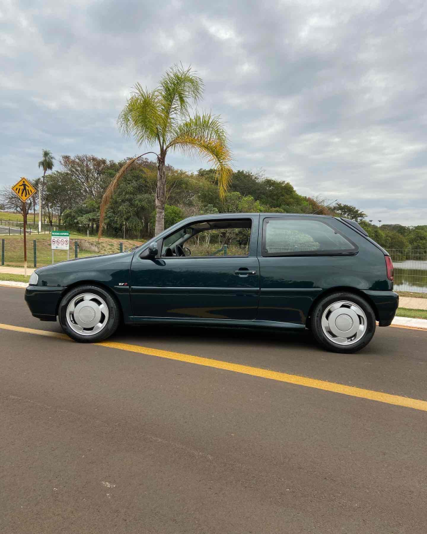 VOLKSWAGEN Gol - Foto