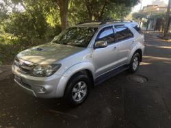 TOYOTA Hilux SW4 3.0 16V 4P SRV 4X4 TURBO DIESEL AUTOMTICO