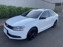 VOLKSWAGEN Jetta 2.0 4P FLEX CONFORTLINE TIPTRONIC AUTOMTICO
