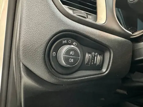 JEEP Renegade 2.0 16V 4P TURBO DIESEL LONGITUDE 4X4 AUTOMTICO, Foto 12