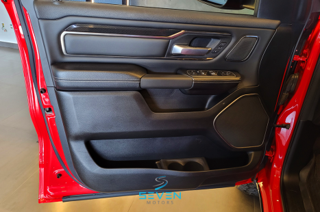 RAM 1500 5.7 V8 REBEL CABINE DUPLA 4X4 AUTOMTICO, Foto 12