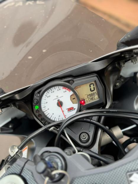 SUZUKI GSX-R 750 Srad , Foto 12
