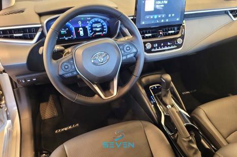 TOYOTA Corolla 2.0 16V 4P FLEX XEI DIRECT SHIFT AUTOMTICO CVT, Foto 9