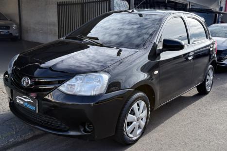 TOYOTA Etios Hatch 1.3 16V 4P FLEX X, Foto 1