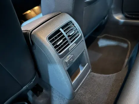 VOLKSWAGEN Jetta 1.4 16V 4P TSI CONFORTLINE AUTOMTICO, Foto 11