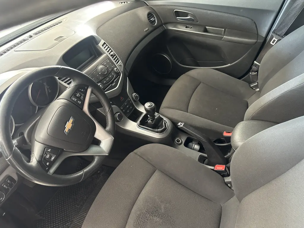 Chevrolet cruze Sedan 1.8 16v 4p Lt Ecotec Flex 2014