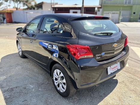 CHEVROLET Onix Hatch 1.4 4P FLEX ADVANTAGE AUTOMTICO, Foto 4
