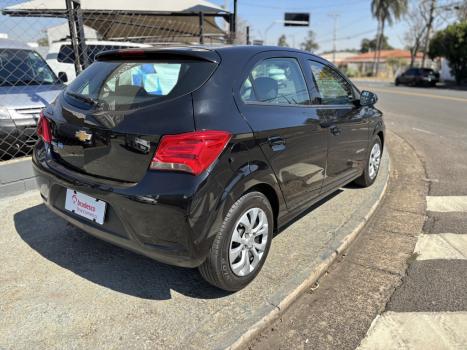 CHEVROLET Onix Hatch 1.4 4P FLEX ADVANTAGE AUTOMTICO, Foto 6