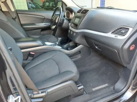 FIAT Freemont 2.4 16V 4P PRECISION AUTOMTICO 7 LUGARES, Foto 10