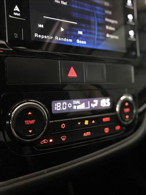 MITSUBISHI Outlander 2.2 16V 4P 4X4 DIESEL AUTOMTICO, Foto 13