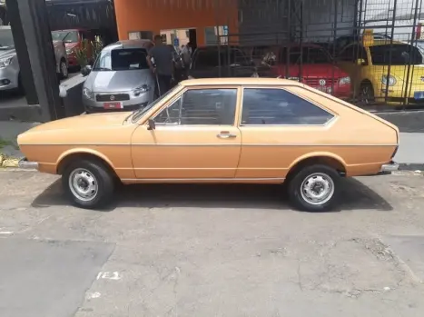 VOLKSWAGEN Passat 1.6 LS, Foto 4