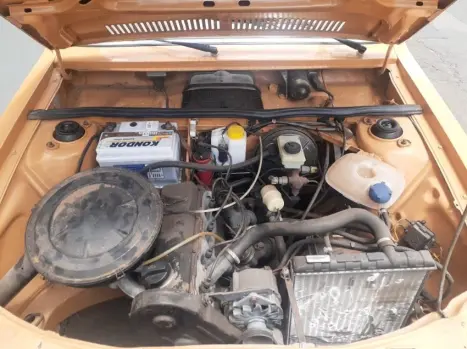 VOLKSWAGEN Passat 1.6 LS, Foto 17