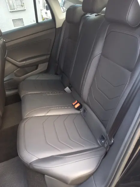 VOLKSWAGEN Virtus 1.0 4P 200 TSI FLEX COMFORTLINE AUTOMTICO, Foto 6