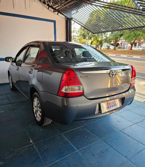 TOYOTA Etios Sedan 1.5 16V 4P FLEX XLS, Foto 3