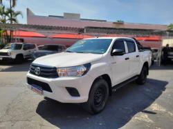 TOYOTA Hilux Caminhonete 2.8 4P 4X4 DIESEL CABINE DUPLA