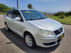 VOLKSWAGEN Polo Sedan 1.6 4P