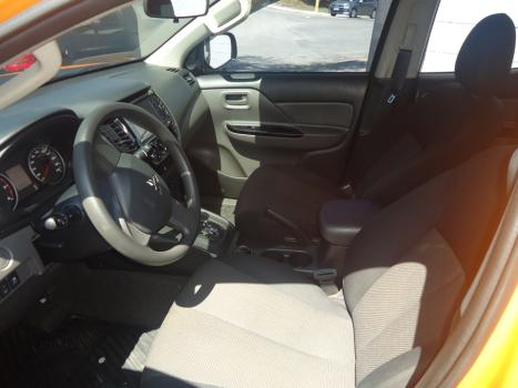 MITSUBISHI L 200 Savana 3.2 16V 4X4 TURBO DIESEL INTECOOLER, Foto 3