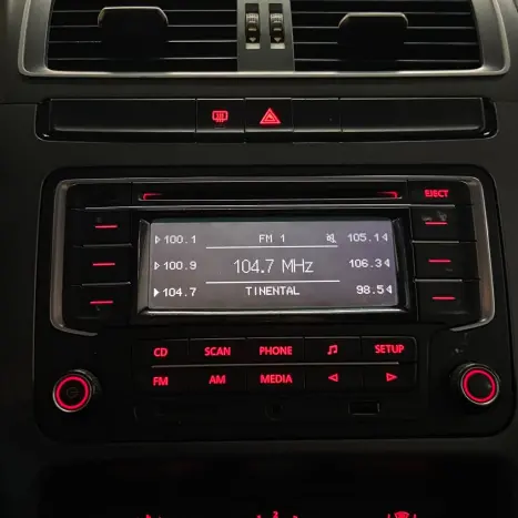 VOLKSWAGEN Fox 1.6 4P MSI TRENDLINE FLEX, Foto 19