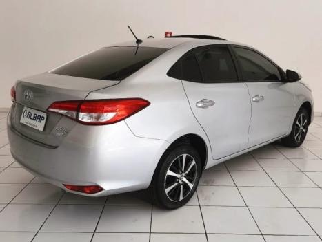 TOYOTA Yaris Sedan 1.5 16V 4P FLEX XLS MULTIDRIVE AUTOMTICO CVT, Foto 2