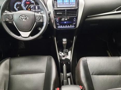 TOYOTA Yaris Sedan 1.5 16V 4P FLEX XLS MULTIDRIVE AUTOMTICO CVT, Foto 3