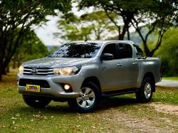 TOYOTA Hilux Caminhonete 2.7 16V 4P SR FLEX CABINE DUPLA