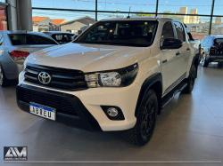TOYOTA Hilux Caminhonete 2.8 16V 4P SR 4X4 DIESEL CHALLENGE CABINE DUPLA AUTOMTICO