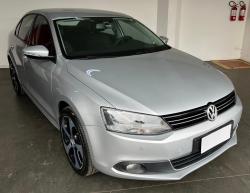 VOLKSWAGEN Jetta 2.0 4P CONFORTLINE TIPTRONIC AUTOMTICO