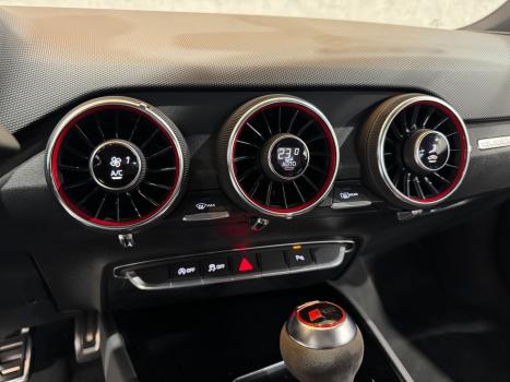 AUDI TT RS 2.5 TFSI TURBO COUP QUATTRO S-TRONIC AUTOMTICO, Foto 16