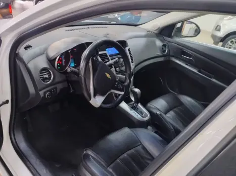 CHEVROLET Cruze Hatch 1.8 16V 4P LT SPORT FLEX AUTOMTICO, Foto 5