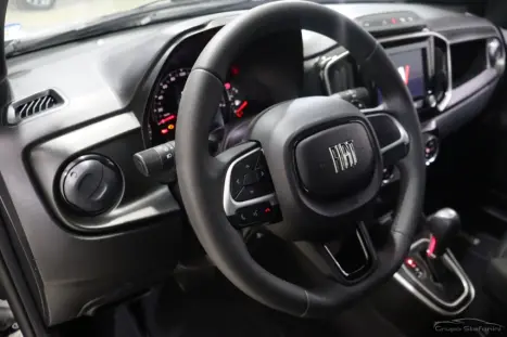 FIAT Strada 1.3 4P FIREFLY FLEX VOLCANO CABINE DUPLA AUTOMTICO, Foto 4