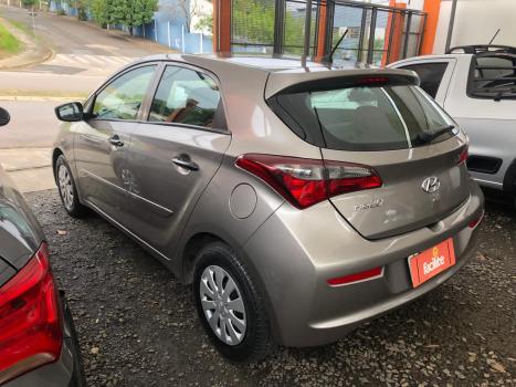 HYUNDAI HB 20 Hatch 1.0 12V 4P FLEX UNIQUE, Foto 4