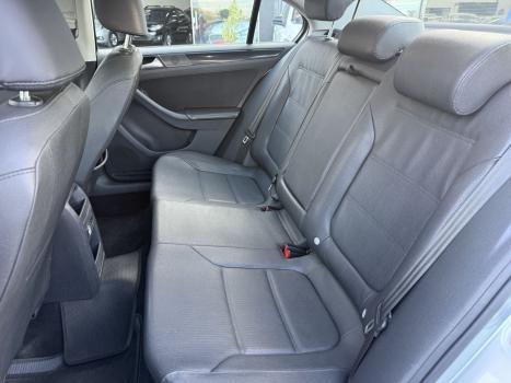 VOLKSWAGEN Jetta 2.0 4P CONFORTLINE TIPTRONIC AUTOMTICO, Foto 9