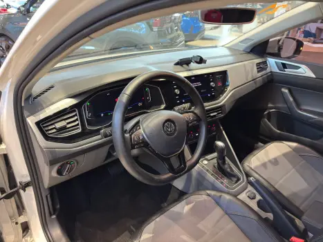 VOLKSWAGEN Polo Hatch 1.0 12V 4P 200 TSI HIGHLINE AUTOMTICO, Foto 4