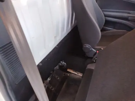 VOLKSWAGEN Saveiro 1.6 FLEX MSI ROBUST CABINE SIMPLES, Foto 10