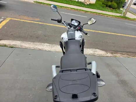 YAMAHA XTZ 150 Crosser S, Foto 8