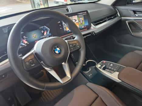 BMW X1 2.0 16V 4P S DRIVE 20I X-LINE TURBO AUTOMTICO, Foto 8