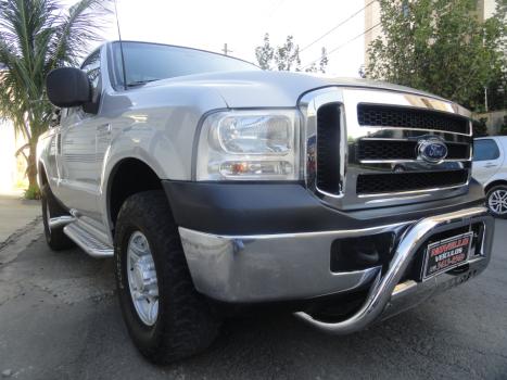 FORD F-250 3.9 XLT SUPER DUTY CABINE SIMPLES DIESEL, Foto 2