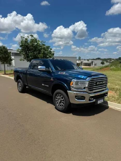 RAM 3500 6.7 I6 LIMITED LONG HORN CABINE DUPLA 4X4 TURBO DIESEL AUTOMTICO, Foto 3