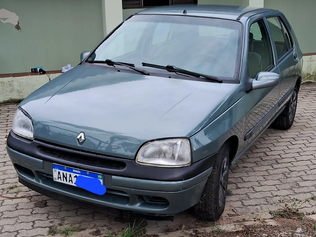 Renault clio Hatch 1.6 4p Rt 1999