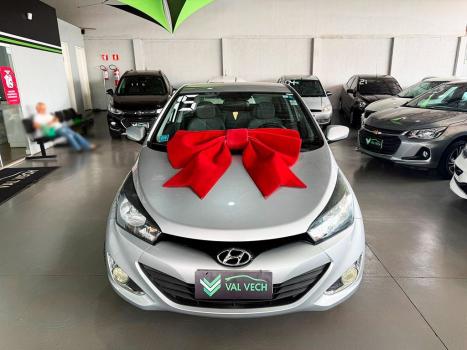 HYUNDAI HB 20 Sedan 1.6 16V 4P FLEX COMFORT PLUS, Foto 2