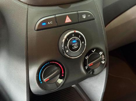 HYUNDAI HB 20 Sedan 1.6 16V 4P FLEX COMFORT PLUS, Foto 11