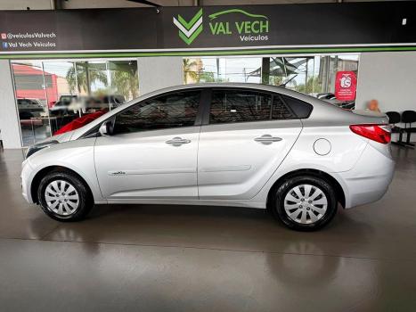 HYUNDAI HB 20 Sedan 1.6 16V 4P FLEX COMFORT PLUS, Foto 14