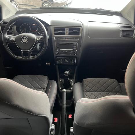 VOLKSWAGEN Fox 1.6 4P HIGHLINE FLEX, Foto 5