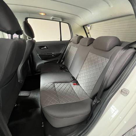 VOLKSWAGEN Fox 1.6 4P HIGHLINE FLEX, Foto 8