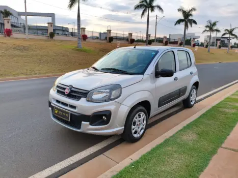 FIAT Uno 1.0 4P FLEX EVO ATTRACTIVE, Foto 4